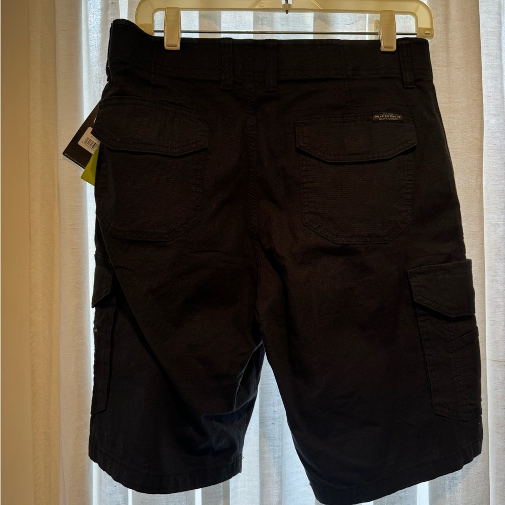 NEW Black Cargo shorts size 30 - Picture 2 of 5